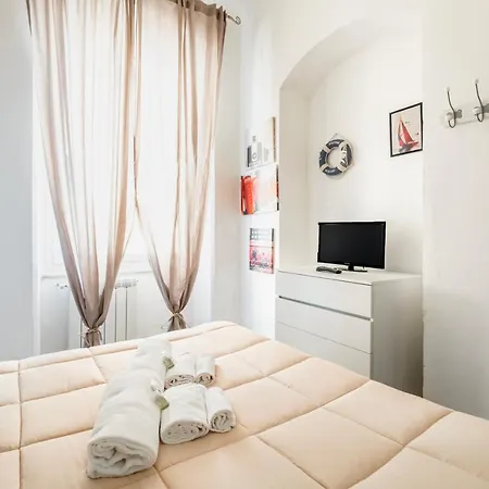 Apartment Guesthost - Marola Vista Mare