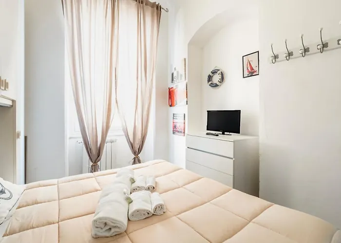Lejlighed Guesthost - Now! Marola Seaview Flat